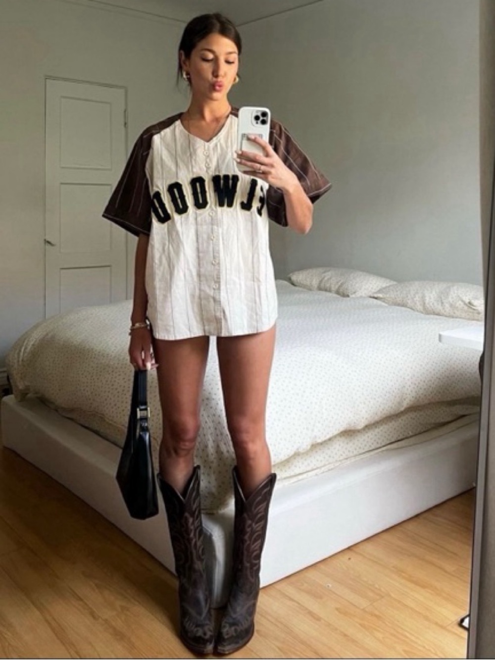 Unbranded Two-Tone White and Brown Baseball Jersey